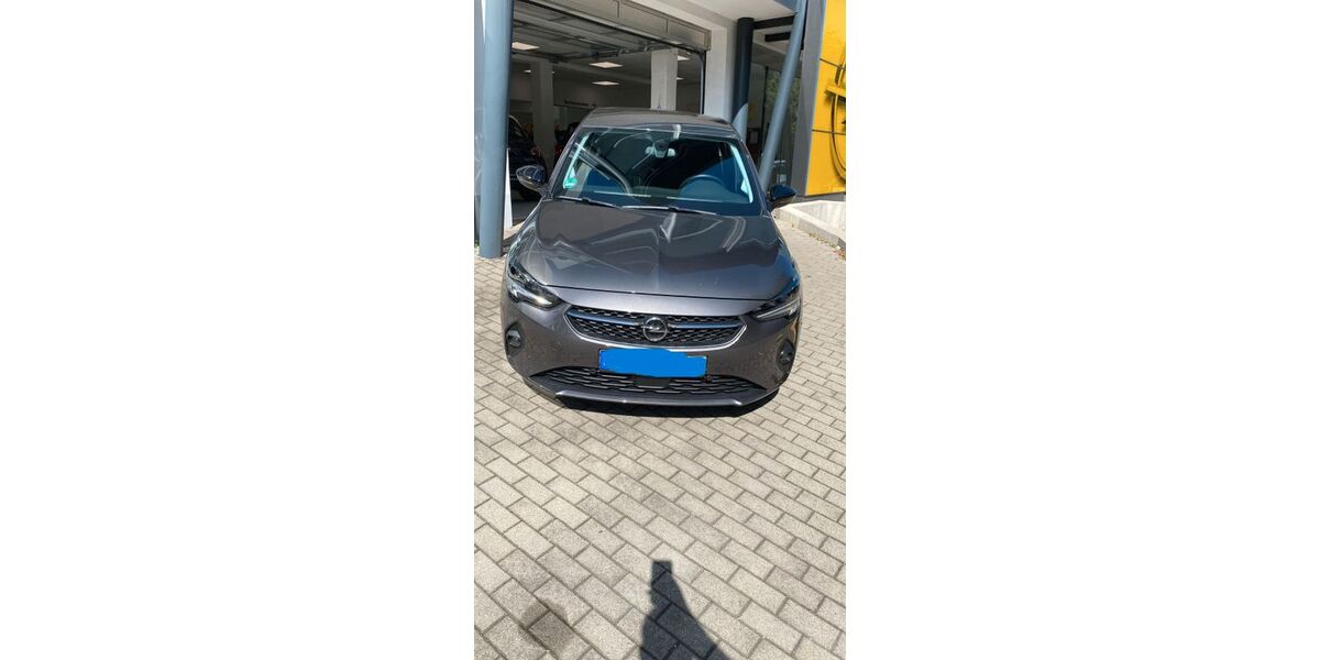 Opel Corsa 53.000 km 12.100 &euro; München 80939