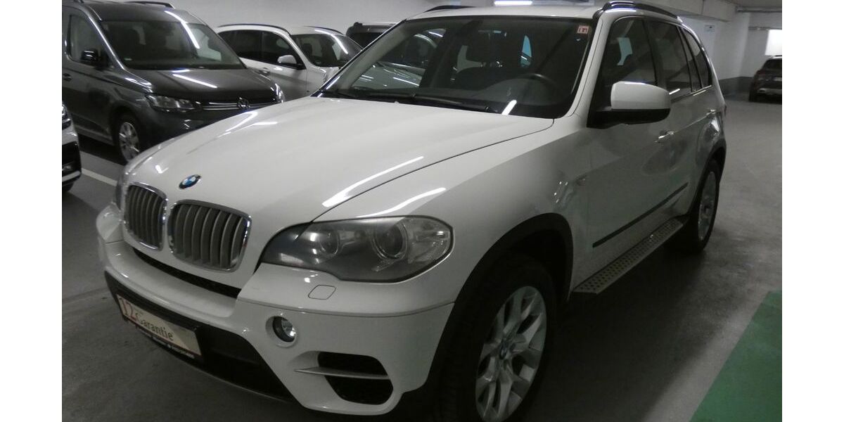 BMW X5 142.131 km 17.900 &euro; München 81825