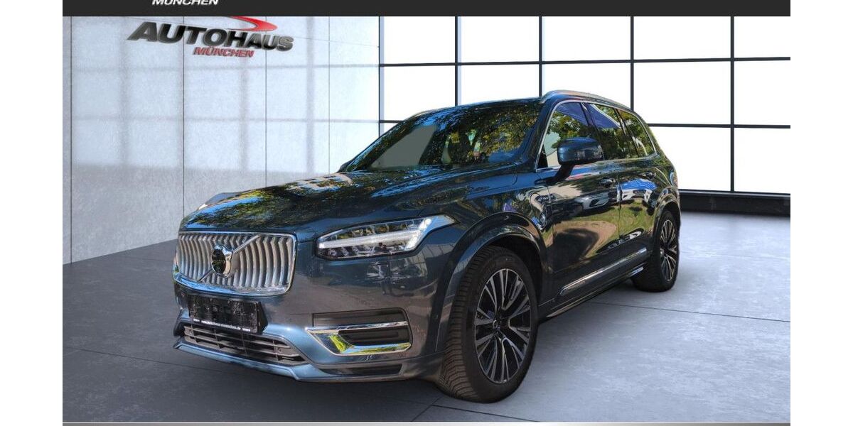 Volvo XC90 15.000 km 61.990 &euro; München 81825