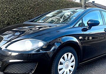 Seat Leon 142.000 km 3.490 &euro; München 81479