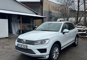 VW Touareg 153.000 km 26.200 &euro; München 81669