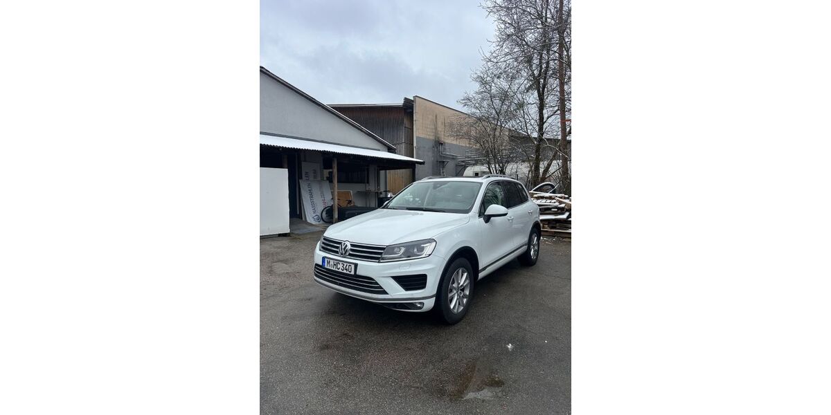VW Touareg 153.000 km 26.200 &euro; München 81669