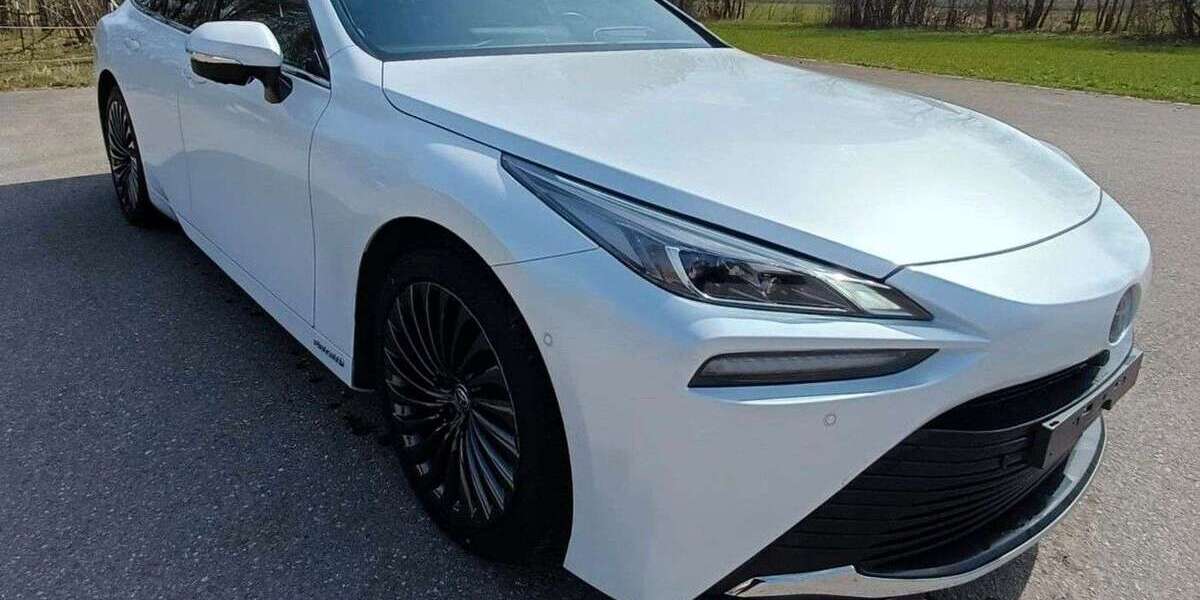 Toyota Mirai 15.000 km 21.790 &euro; Fürstenfeldbruck 82256