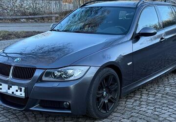 BMW 318 260.000 km 2.990 &euro; München 82178