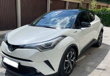 Toyota C-HR 71.000 km 18.000 &euro; München 80637