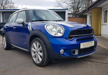 Mini Countryman S (Cooper) 131.000 km 10.990 &euro; Germering 82110
