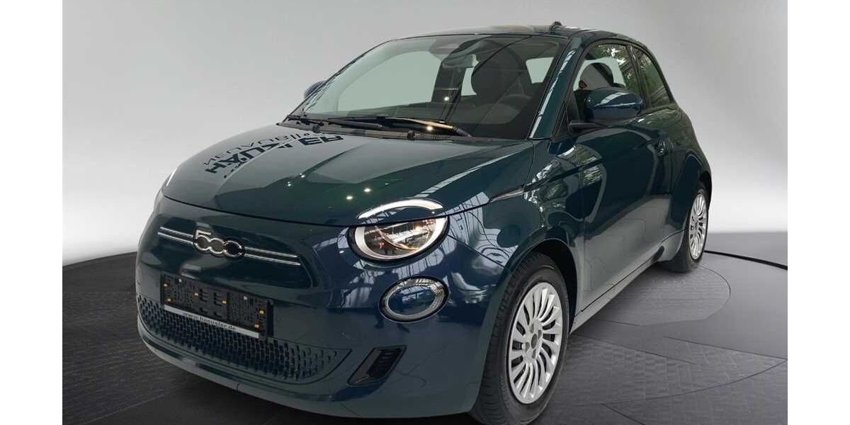 Fiat 500 12.300 km 20.490 &euro; München 81249