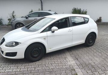 Seat Leon 135.000 km 4.800 &euro; München 81929