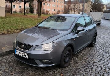 Seat Ibiza 184.000 km 3.999 &euro; München 81669