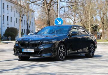 BMW 520 33.700 km 49.990 &euro; München 81292