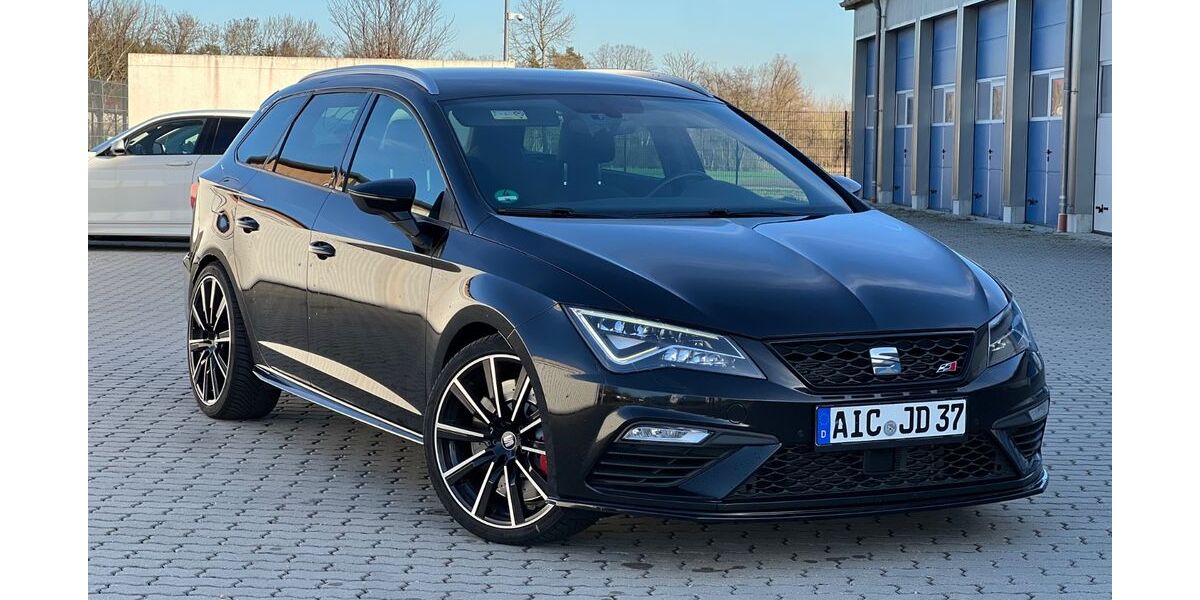 Seat Leon 172.000 km 14.990 &euro; Olching 82140