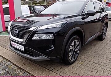 Nissan X-Trail 47.102 km 30.690 &euro; München 81677