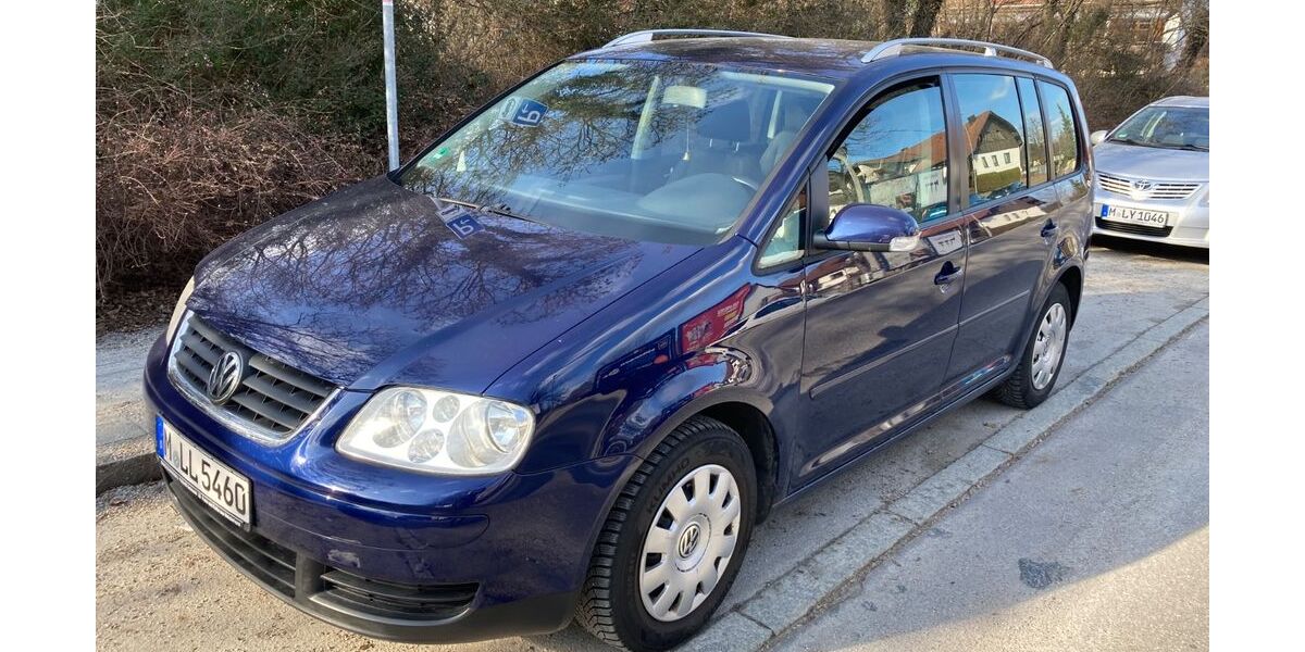 VW Touran 181.000 km 3.000 &euro; München 81827