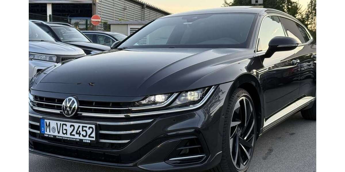 VW Arteon 87.500 km 27.900 &euro; München 81677