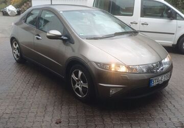 Honda Civic 189.000 km 3.200 &euro; Starnberg 82319
