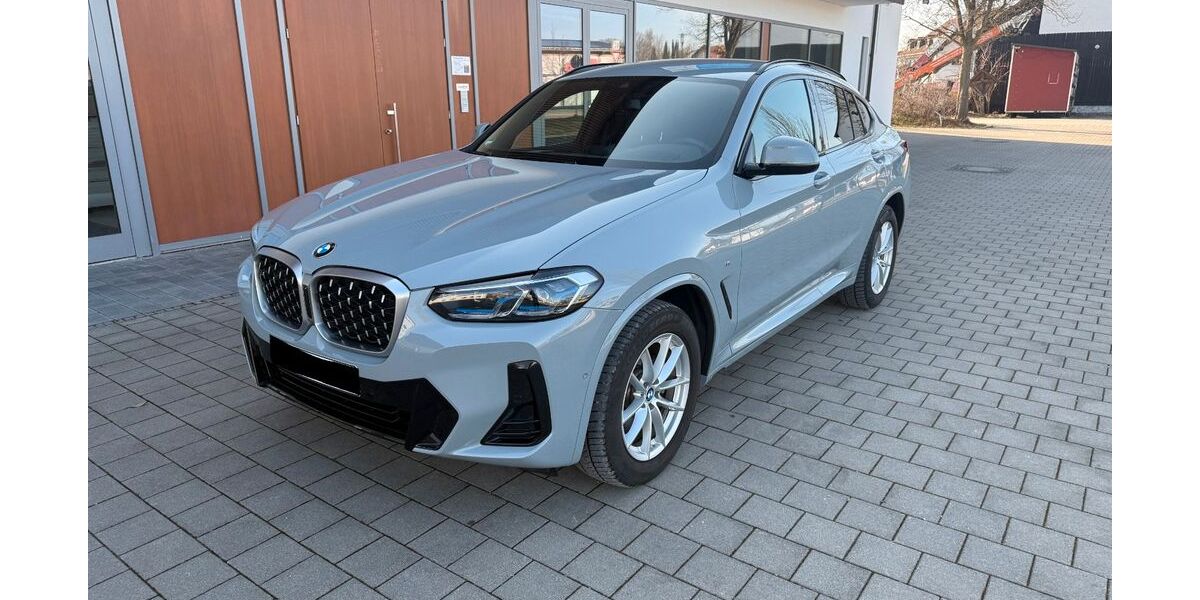 BMW X4 20.000 km 49.890 &euro; Neufahrn bei Freising 85375