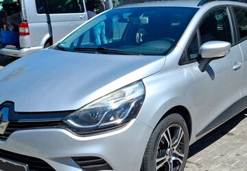 Renault Clio 130.000 km 6.400 &euro; München 81675