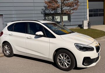 BMW 216 Active Tourer 99.800 km 12.800 &euro; München 80687