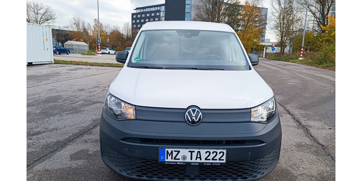 VW Caddy 109.000 km 19.999 &euro; Unterschleißheim 85716