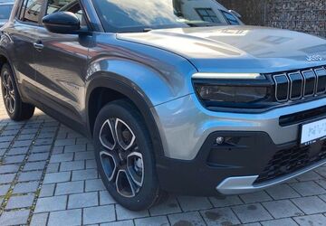 Jeep Avenger 2.650 km 31.590 &euro; Ismaning 85737
