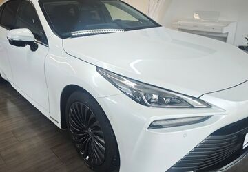 Toyota Mirai 15.000 km 19.990 &euro; Fürstenfeldbruck 82256