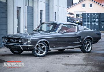 Ford Mustang 90.500 km 69.900 &euro; München 80939