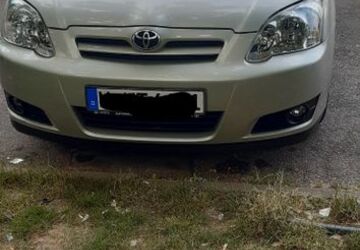 Toyota Corolla 97.000 km 4.500 &euro; München 80993