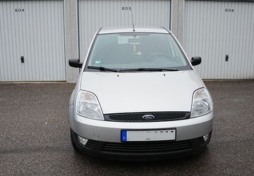 Ford Fiesta 72.600 km 2.900 &euro; München 80997