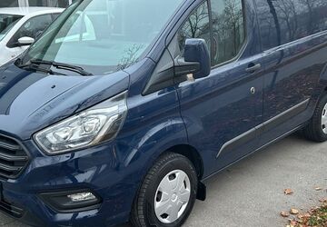 Ford Transit Custom 56.735 km 17.990 &euro; München 81825