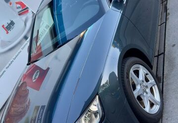 Audi A4 209.000 km 12.500 &euro; München 81929