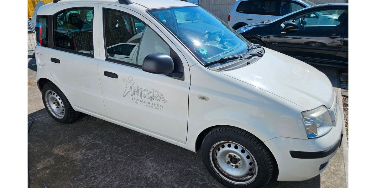 Fiat Panda 106.071 km 2.990 &euro; München OT Trudering-Riem 81825