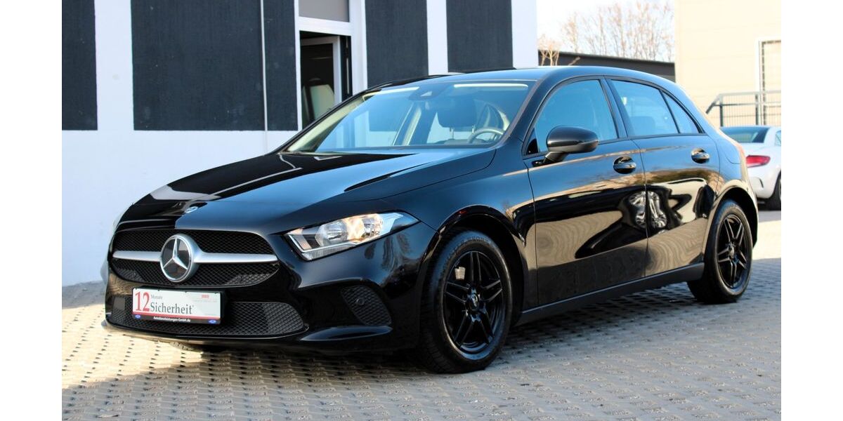 Mercedes-Benz A 180 103.162 km 20.400 &euro; Unterschleißheim 85716