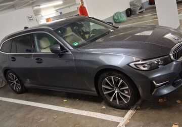 BMW 320 108.000 km 25.500 &euro; München 81539