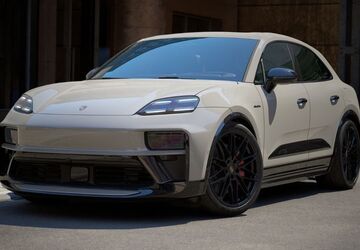 Porsche Macan 9.900 km 115.950 &euro; München 81477