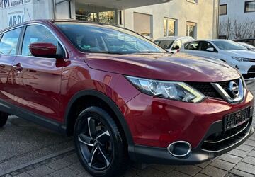 Nissan Qashqai 139.107 km 7.950 &euro; München 81737