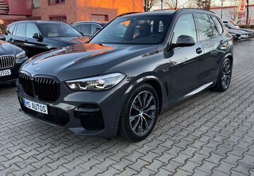 BMW X5 83.000 km 58.449 &euro; München 81243