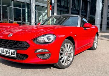 Fiat 124 Spider 11.800 km 17.900 &euro; München 80639