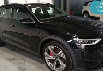 Audi Q8 e-tron 15.741 km 41.970 &euro; Eching 85386