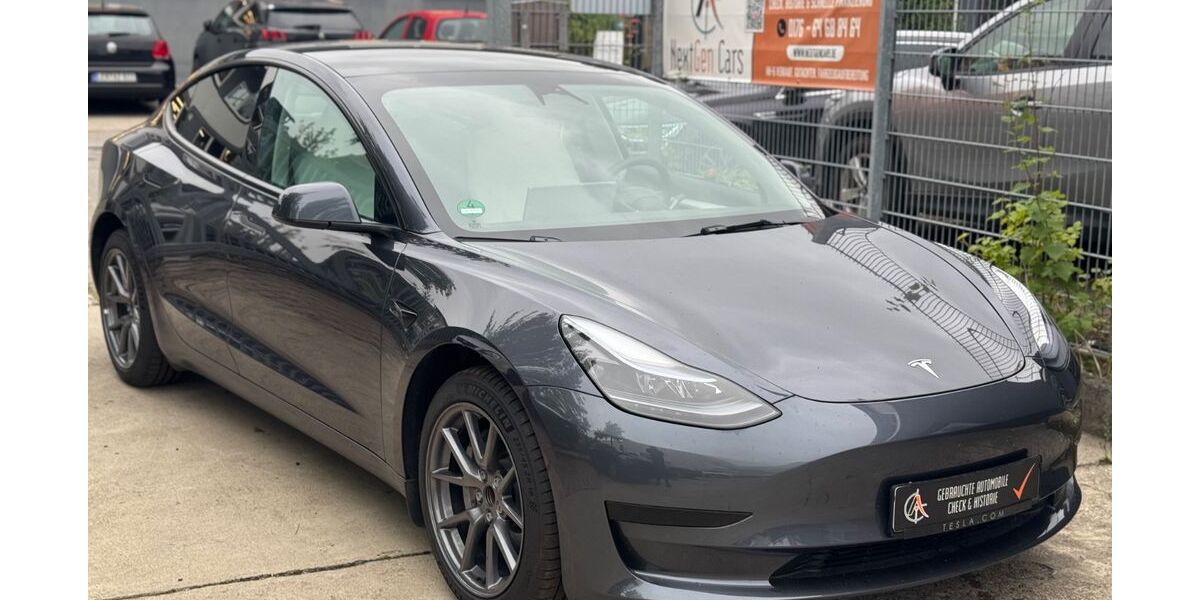 Tesla Model 3 27.030 km 33.600 &euro; Fürstenfeldbruck 82256