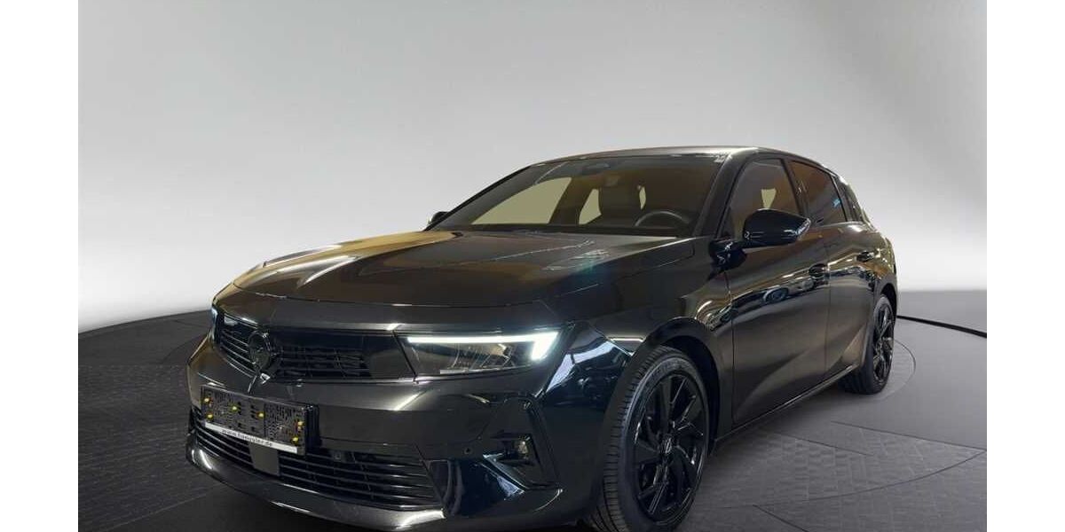 Opel Astra 28.700 km 23.890 &euro; München 80339