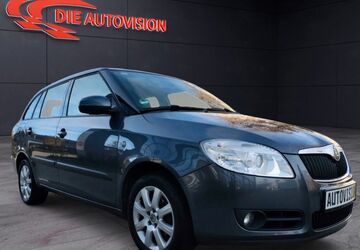 Skoda Fabia 144.000 km 3.680 &euro; Grassbrunn 85630