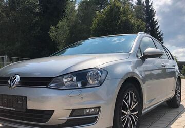 VW Golf 110.000 km 12.900 &euro; München 81243