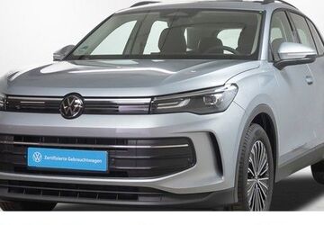 VW Tiguan 11.000 km 39.985 &euro; München 81476