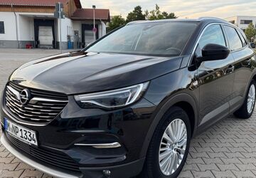 Opel Grandland (X) 207.000 km 10.900 &euro; Höhenkirchen - Siegertsbrunn 85635