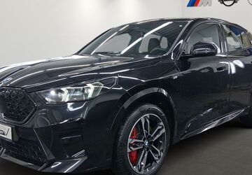 BMW X2 13.600 km 46.980 &euro; München 81827