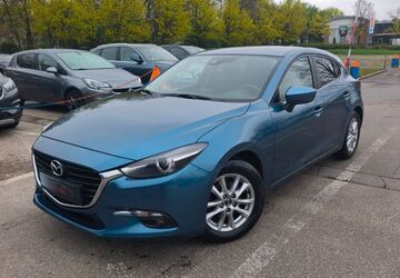 Mazda 3 123.000 km 10.400 &euro; München 80939