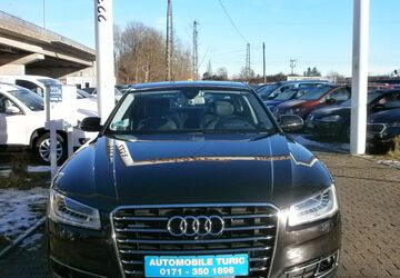 Audi A8 100.000 km 29.500 &euro; München OT Trudering-Riem 81825