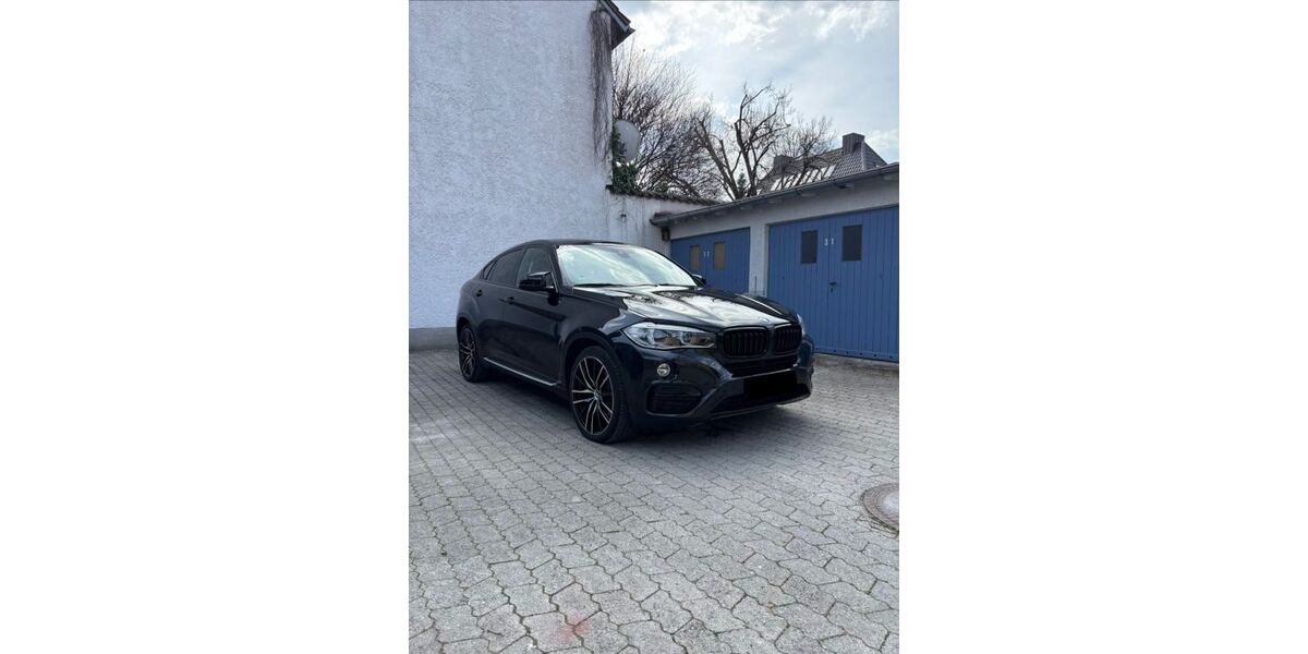BMW X6 175.000 km 25.900 &euro; München 81671