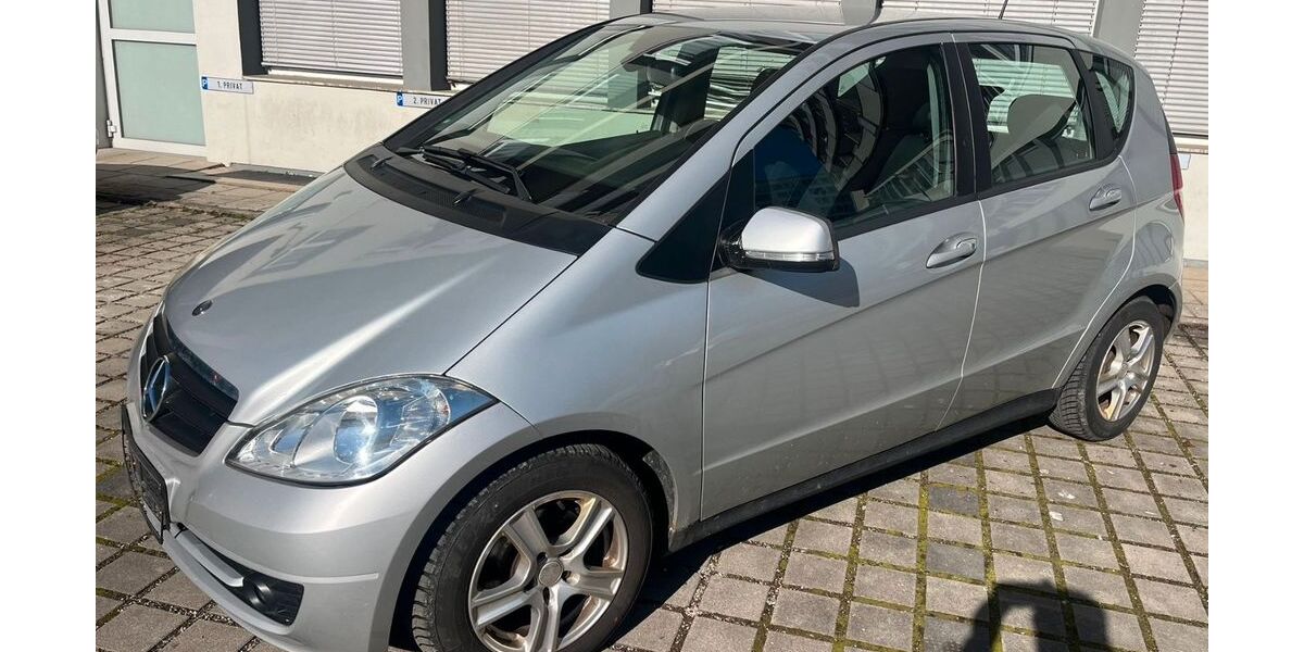 Mercedes-Benz A 180 280.000 km 1.500 &euro; München 80636