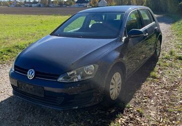 VW Golf 162.000 km 9.000 &euro; München 81927